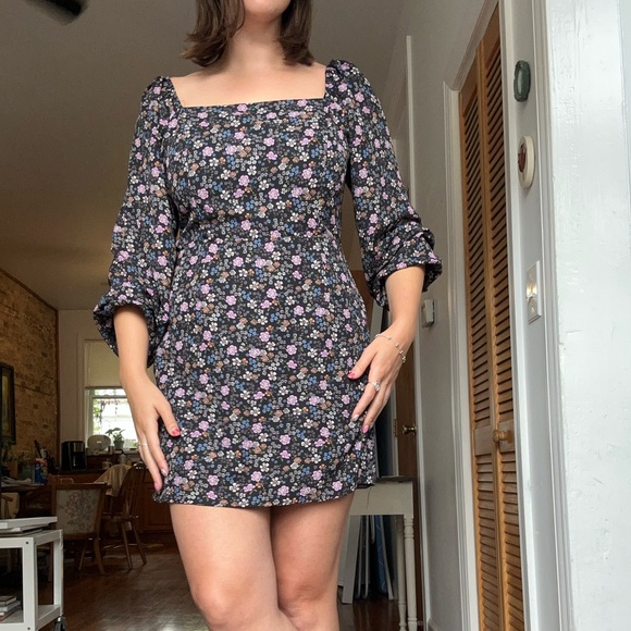 Lightweight floral dresss with cutout in the back, XL - Picture 3 of 5